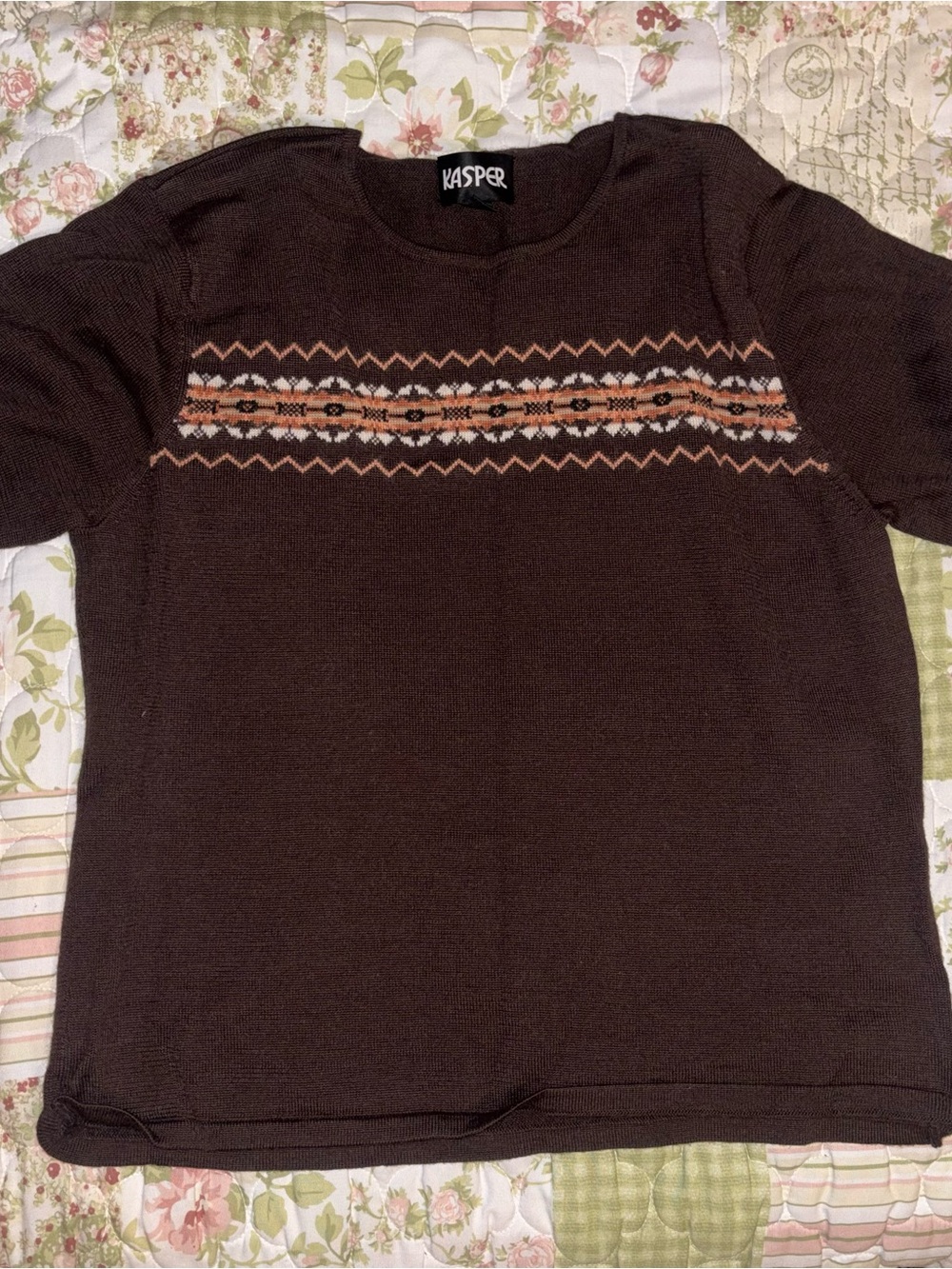Kasper Chocolate Brown Short-Sleeve Sweater with Orange Fair Isle